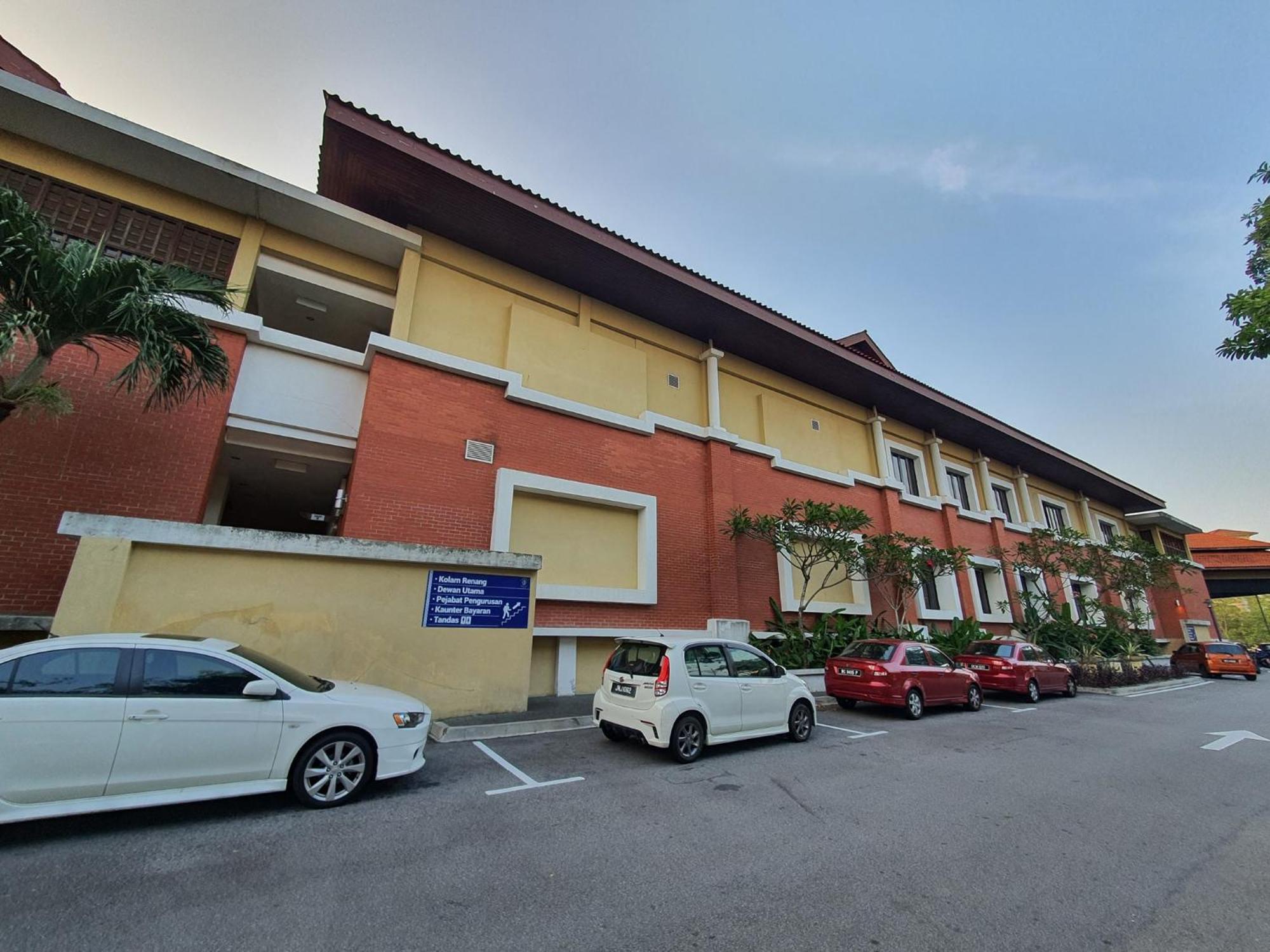 Melinjau Pangsapuri Putrajaya